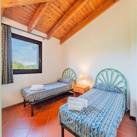 Spacious With Lovely Pool * Stintino