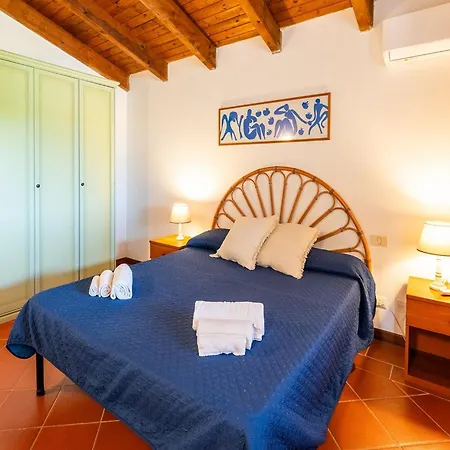 Διαμέρισμα Spacious With Lovely Pool