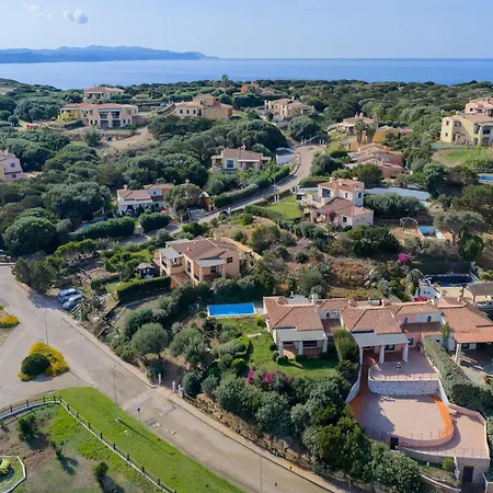 Διαμέρισμα Spacious With Lovely Pool *